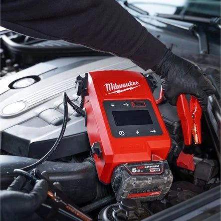 Milwaukee M18™ Booster Auto 2000A – Avviatore 12V Professionale