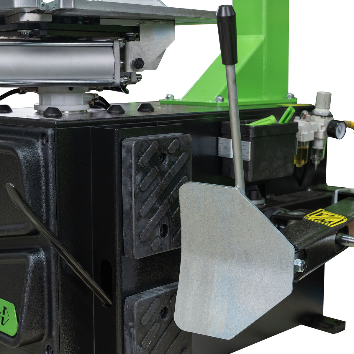 JBM – Pacchetto Gommista con Smontagomme Semiautomatico 54581 + Equilibratrice Digitale 54582