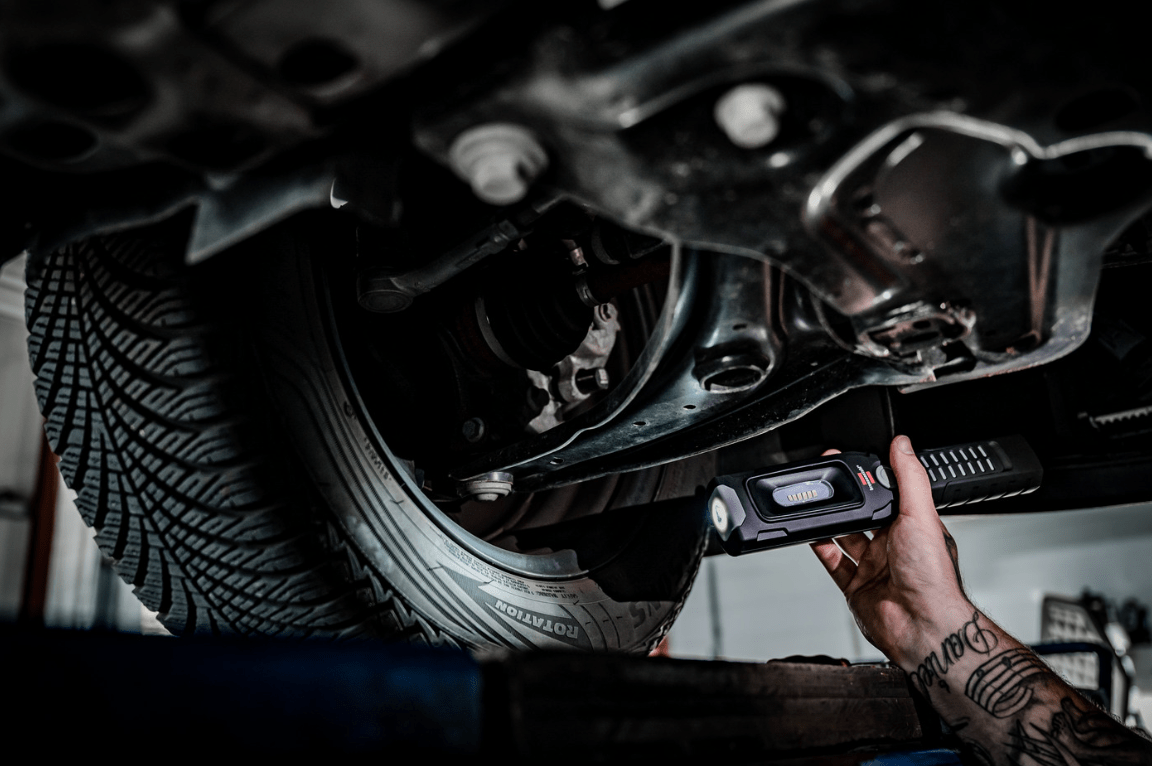 BRENNENSTUHL Lampada da lavoro a LED HL 501 A con batteria ricaricabile / Lampada portatile a LED con 6 LED SMD superluminosi - 1175670110 - Techservice