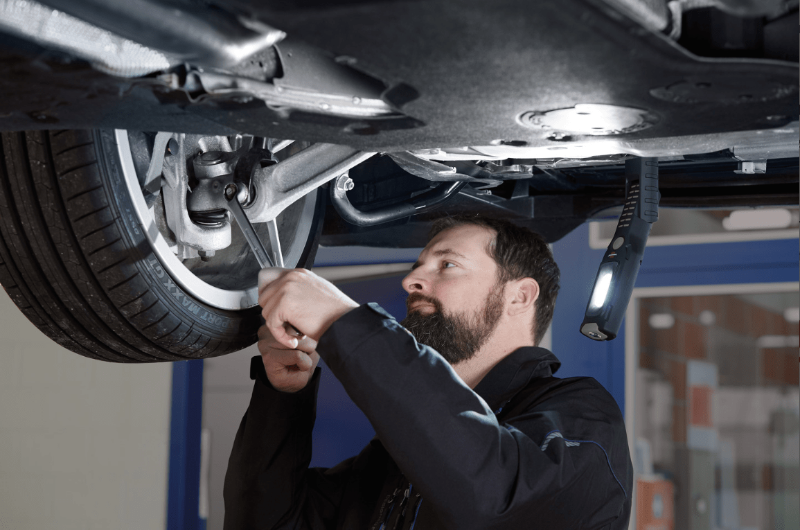 BRENNENSTUHL Lampada da lavoro a LED HL 501 A con batteria ricaricabile / Lampada portatile a LED con 6 LED SMD superluminosi - 1175670110 - Techservice